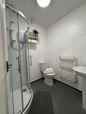 Photo 16- click for photo gallery